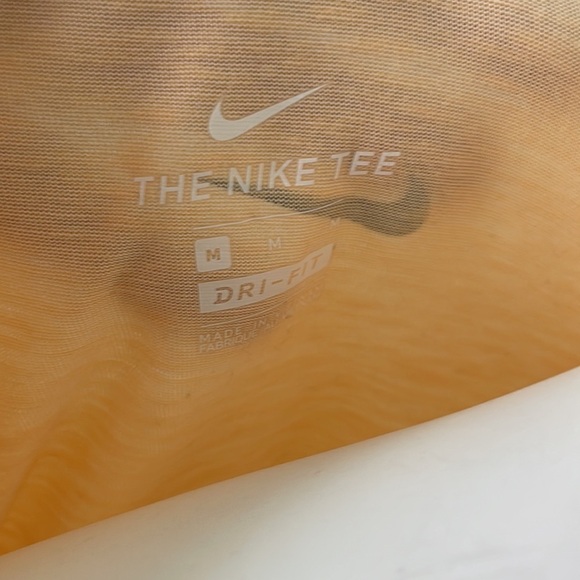 Nike Women’s Dri-FIT Script-Logo Orange Scoop Neck Training T-Shirt Medium - Picture 5 of 6